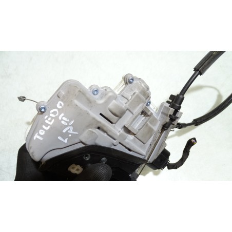 ZAMEK LEWY PRZÓD DRZWI SEAT TOLEDO III 2.0TDI 6010-10-015441P