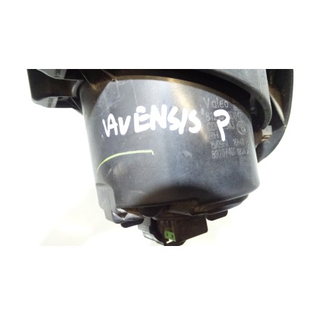 HALOGEN PRAWY TOYOTA AVENSIS T27 2.0D4D 81210-0D042