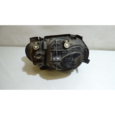 LAMPA PRAWA PRZEDNIA VOLKSWAGEN GOLF IV 1.4 