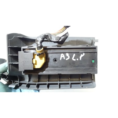 PANEL STEROWANIA SZYB AUDI A3 8L 1.8 4B0959851