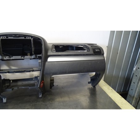 DESKA ROZDZIELCZA SUZUKI GRAND VITARA 2.0 