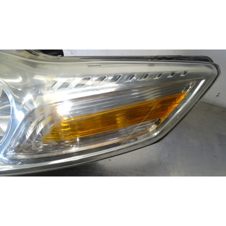 LAMPA LEWA PRZEDNIA FORD MONDEO MK4 1.6 