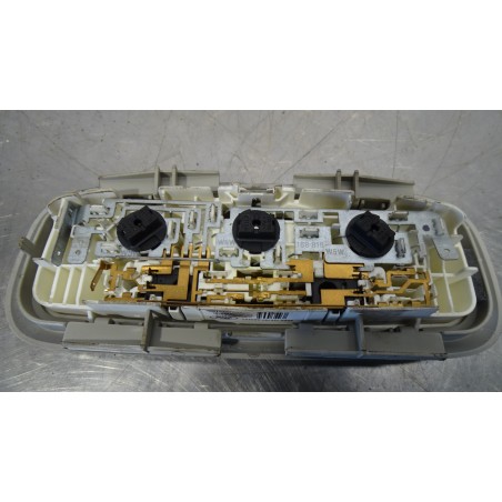 LAMPKA OŚWIETLENIA KABINY FORD S-MAX 2.0TDCI 8A6A-13K767-AA