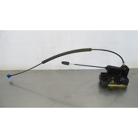 ZAMEK PRAWY PRZÓD DRZWI OPEL ASTRA-G 1.8 90560812