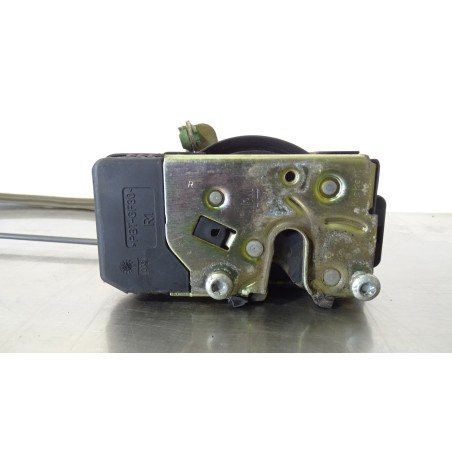 ZAMEK PRAWY PRZÓD DRZWI OPEL ASTRA-G 1.8 90560812