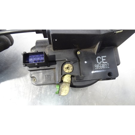 ZAMEK PRAWY PRZÓD DRZWI OPEL ASTRA-G 1.8 90560812