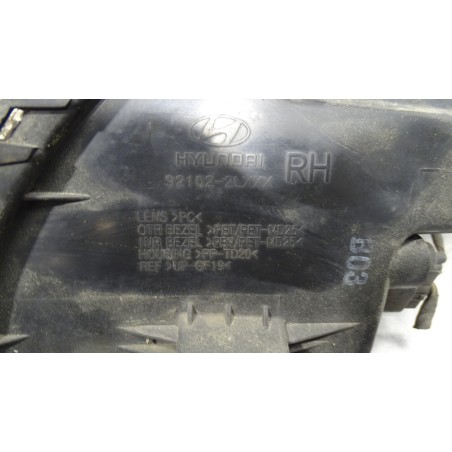 LAMPA PRAWA PRZEDNIA HYUNDAI I30 1.6CRDI 92102-2LXXX