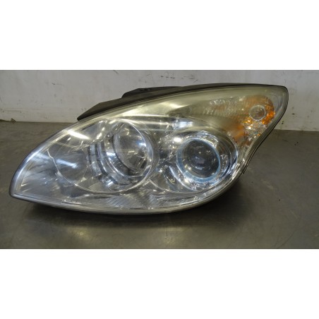 LAMPA LEWA PRZEDNIA HYUNDAI I30 1.6CRDI 92101-2LXXX