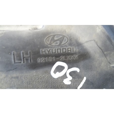 LAMPA LEWA PRZEDNIA HYUNDAI I30 1.6CRDI 92101-2LXXX