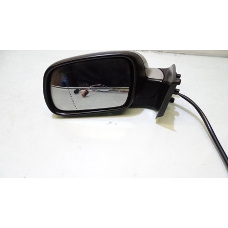 LUSTERKO LEWE ELEKTRYCZNE PEUGEOT 307 1,6 96528307XT-05 