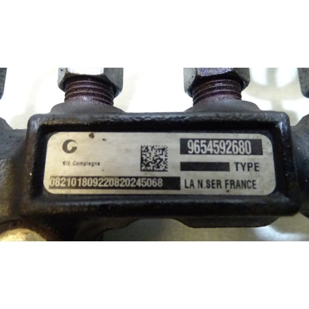 LISTWA WTRYSKOWA CITROEN XSARA PICASSO 1.6HDI 9654592680